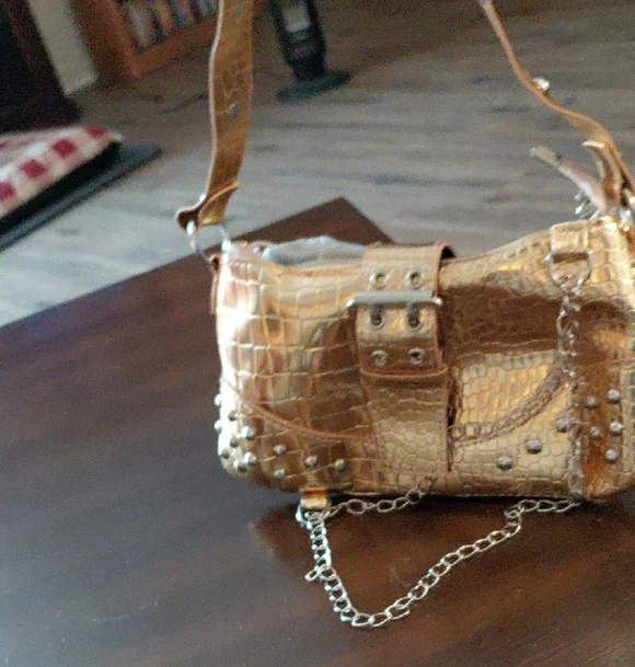 Metallic Gold Croc-Embossed Shoulder Bag with Stud and Chain Accent - Picture 1 of 6